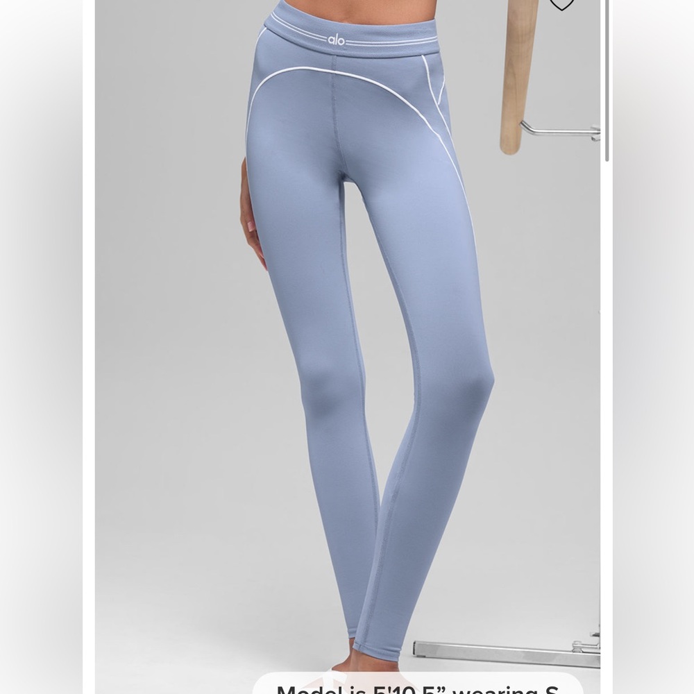 Alo yoga high waisted heartthrob leggings